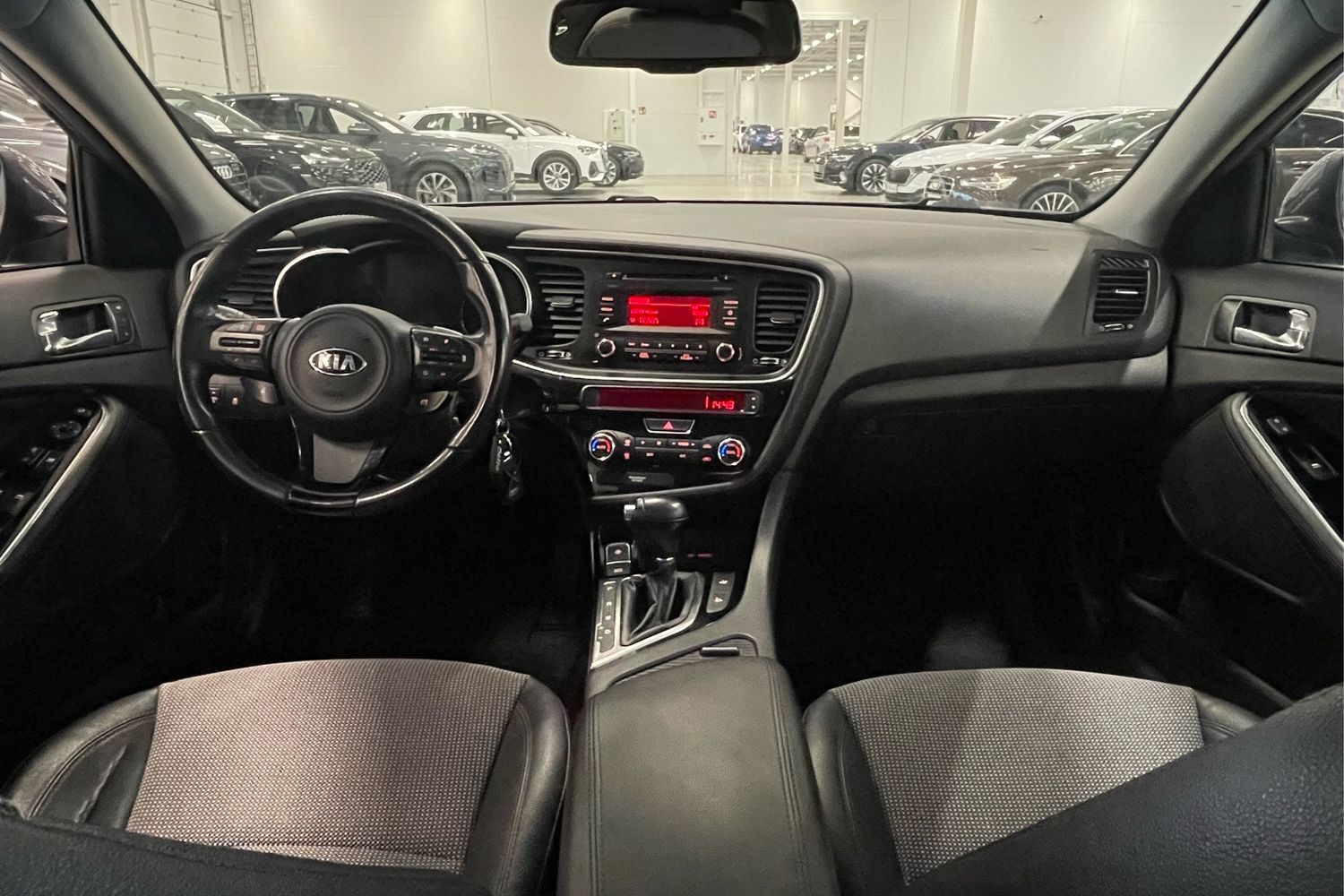 Kia Optima vaihtoauto