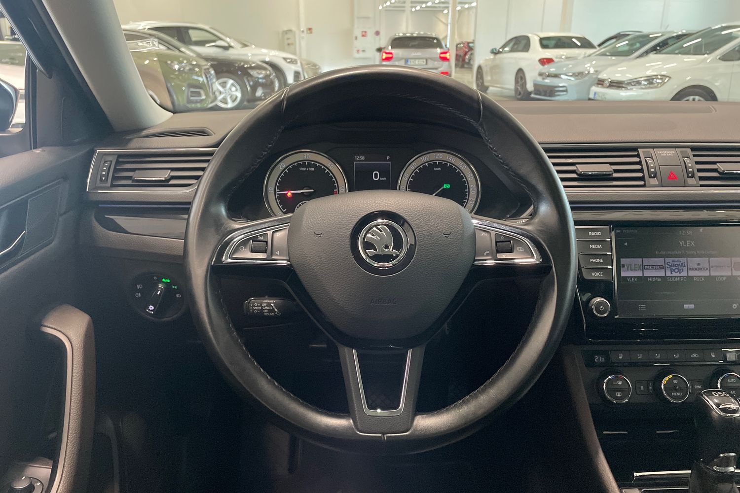 Skoda Superb vaihtoauto