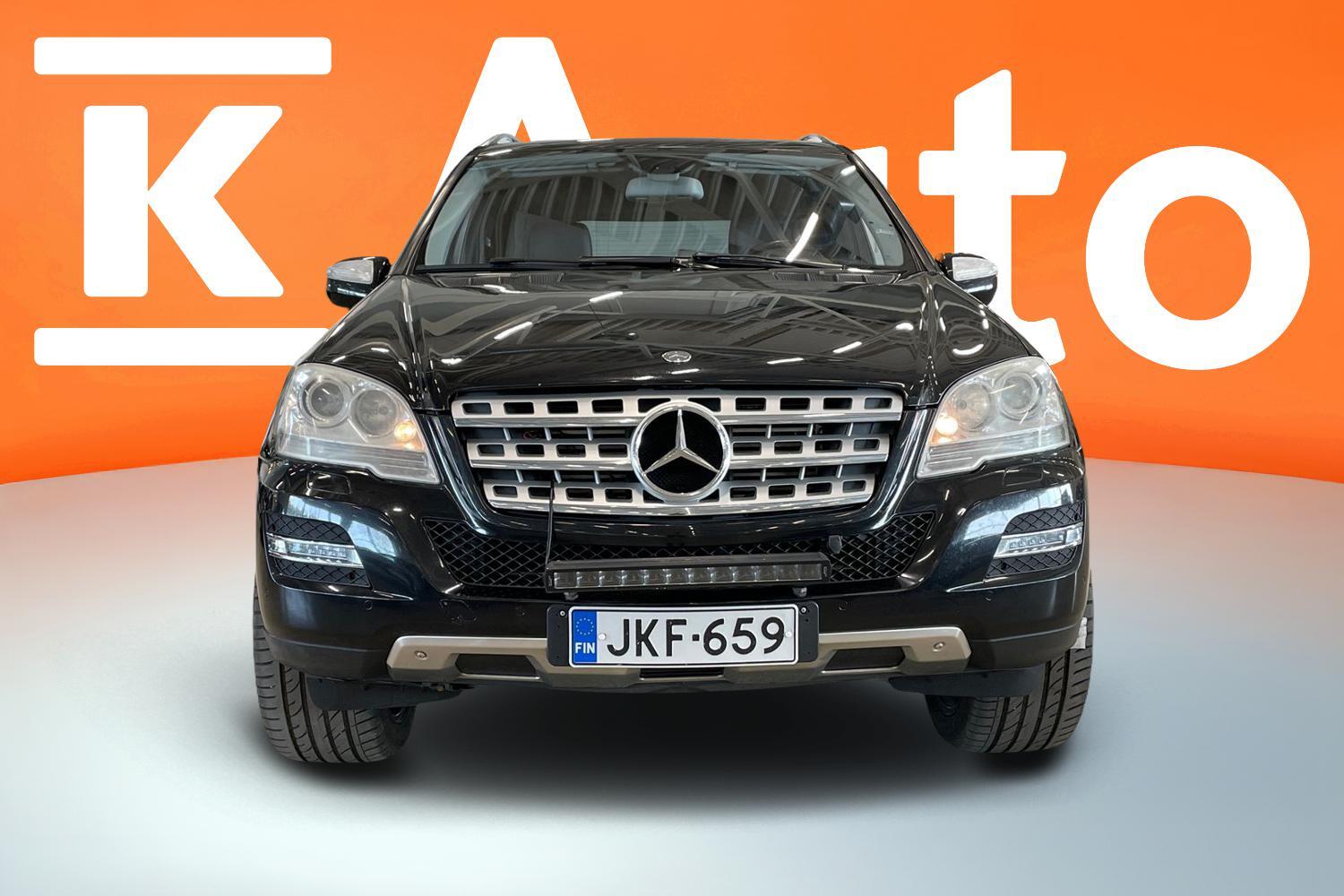 Mercedes-Benz ML vaihtoauto
