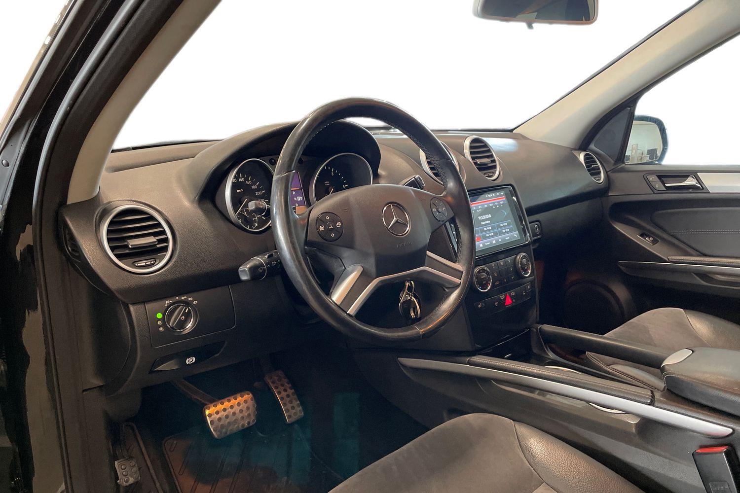 Mercedes-Benz ML vaihtoauto