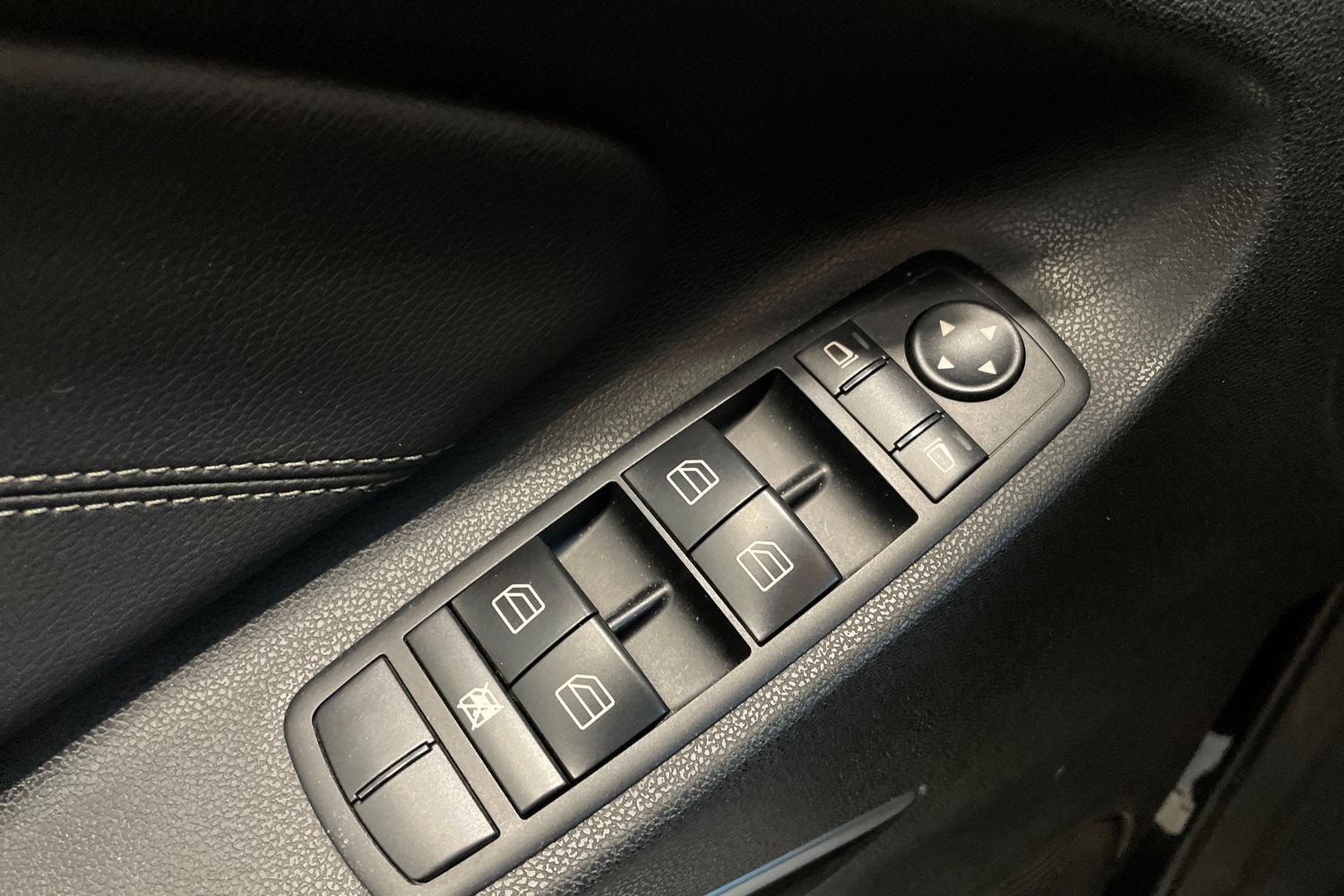 Mercedes-Benz ML vaihtoauto
