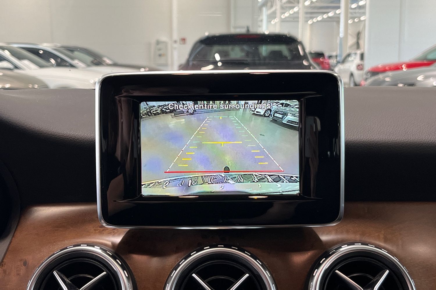 Mercedes-Benz GLA vaihtoauto