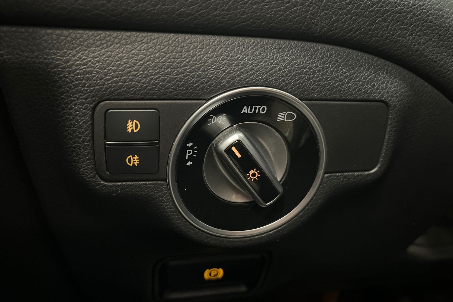 Mercedes-Benz GLA vaihtoauto