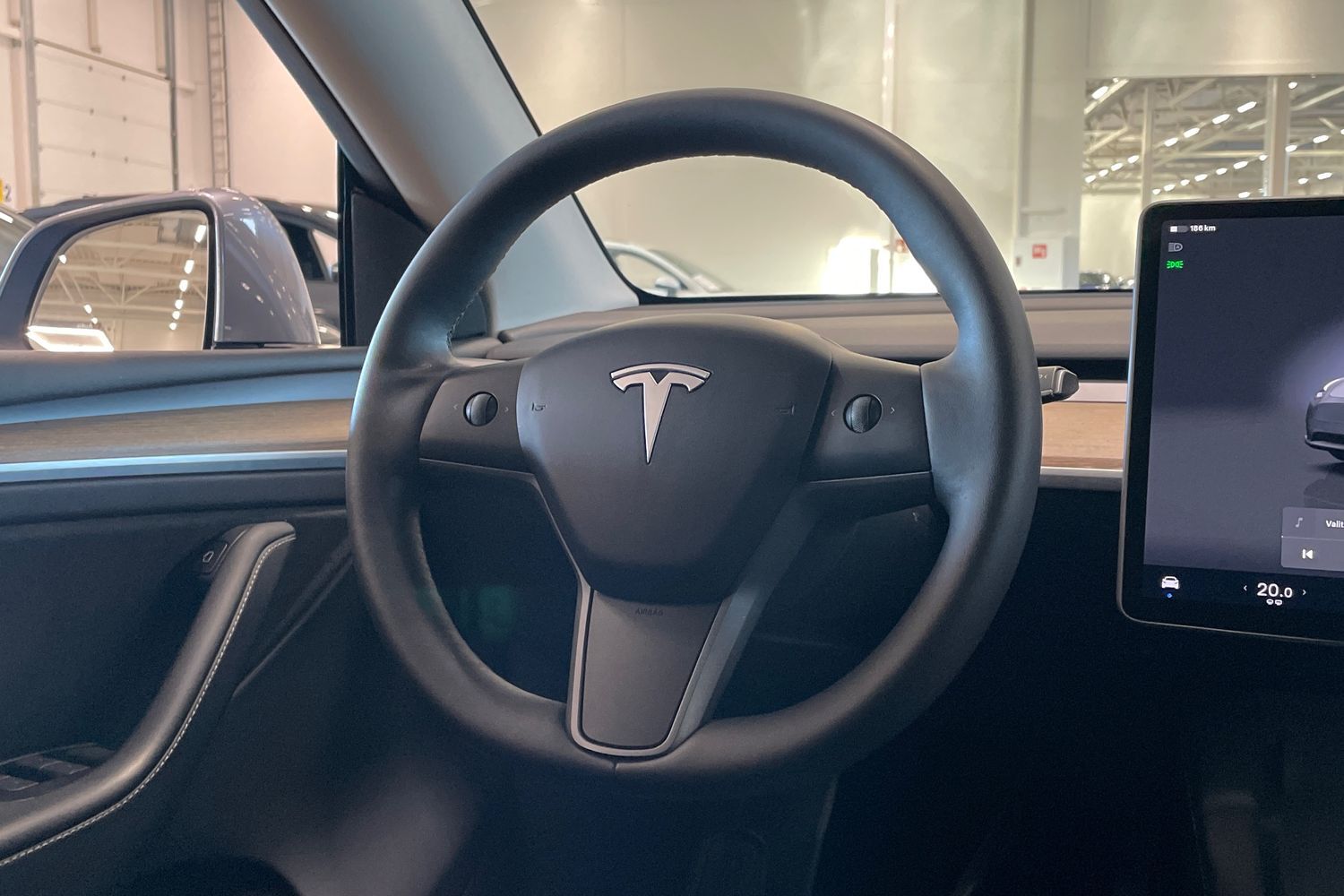Tesla Model Y vaihtoauto