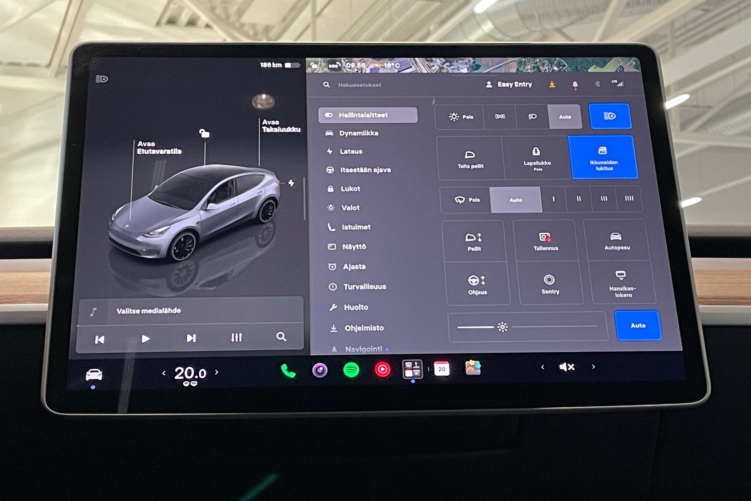 Tesla Model Y vaihtoauto