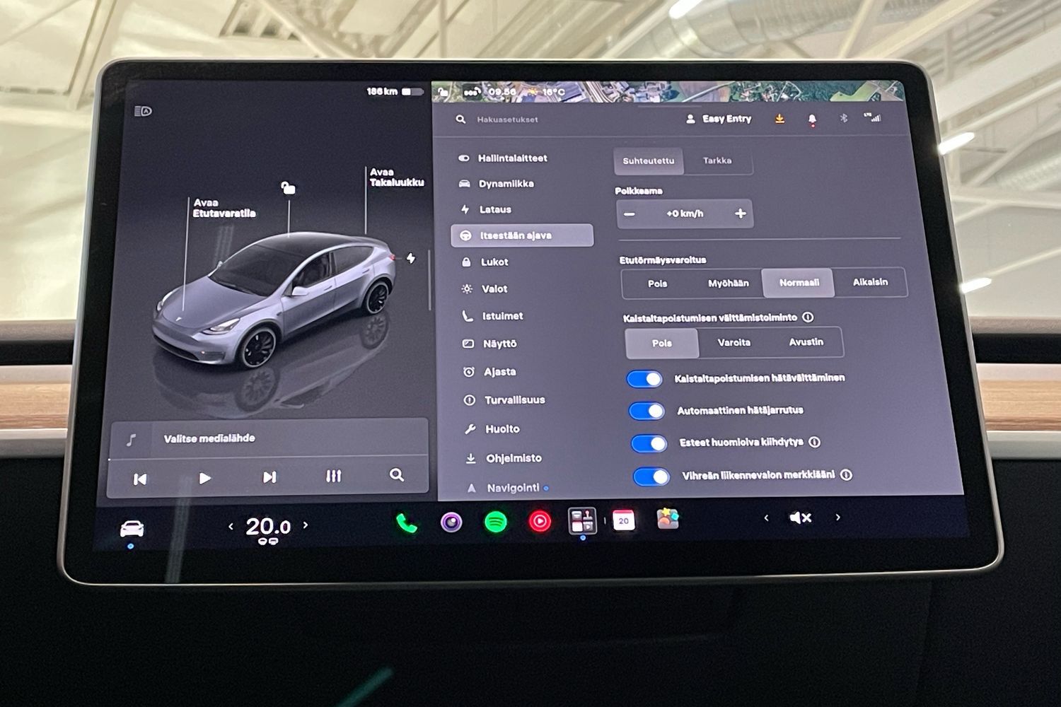 Tesla Model Y vaihtoauto