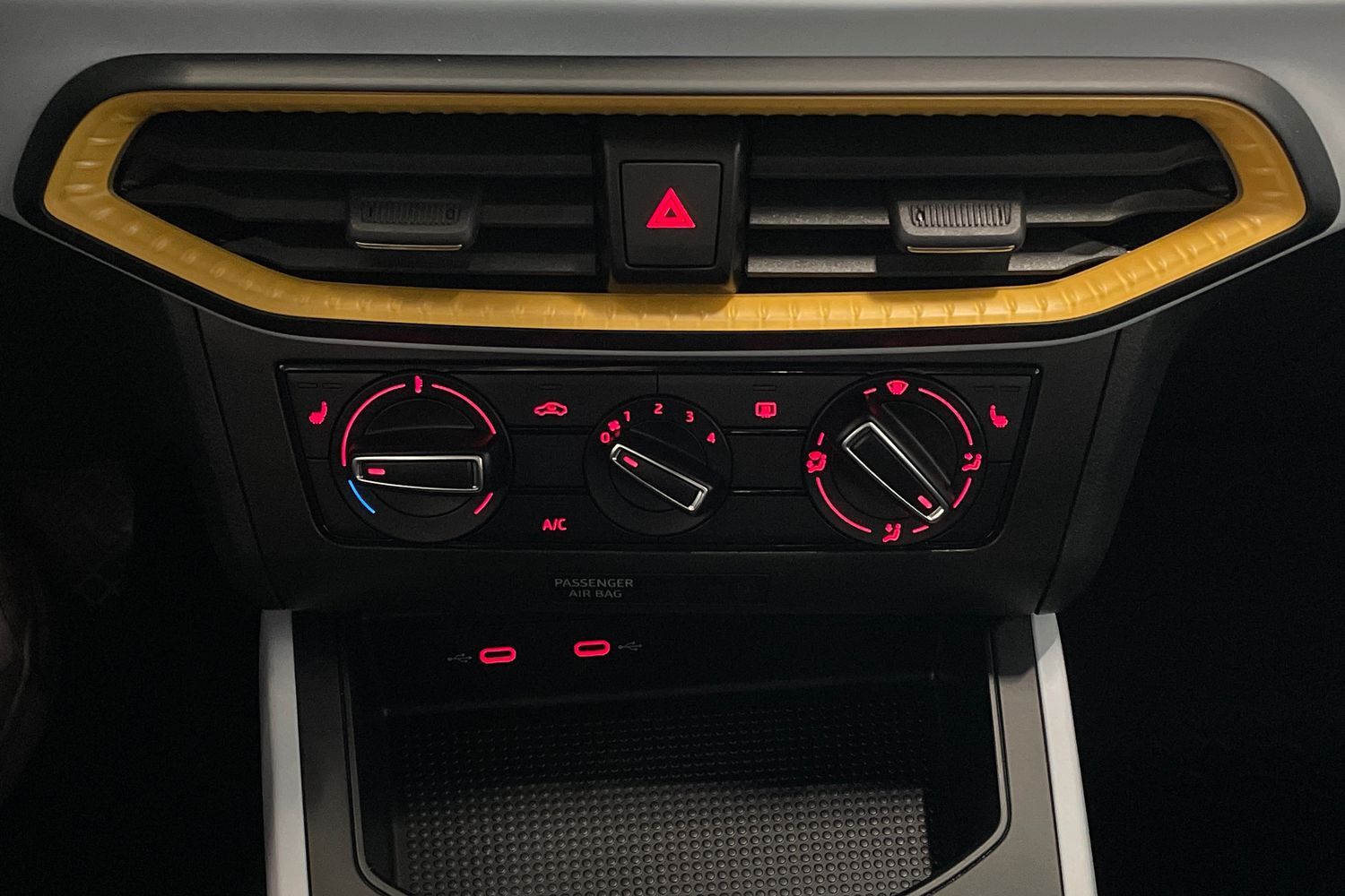 SEAT Arona vaihtoauto