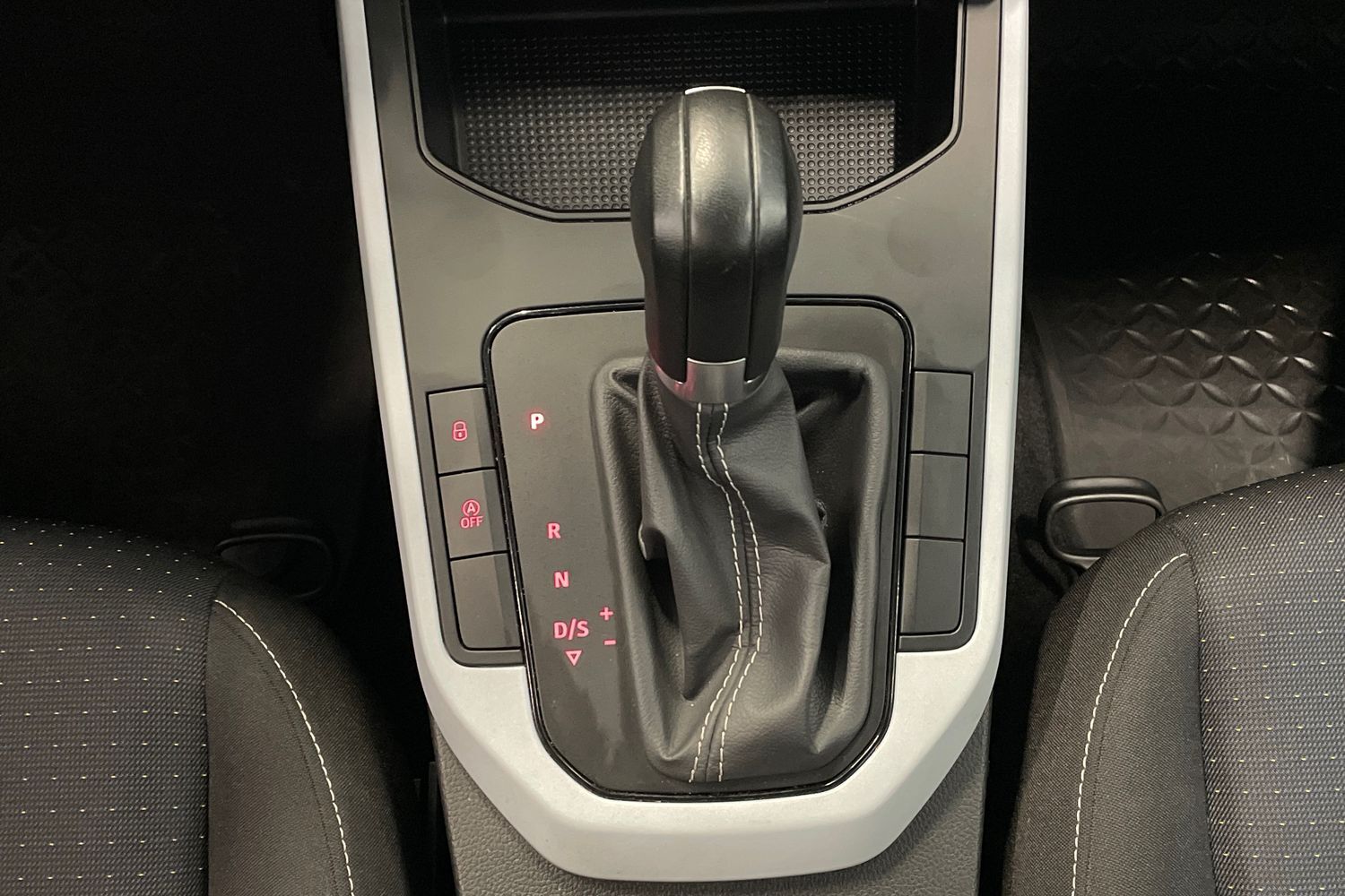 SEAT Arona vaihtoauto