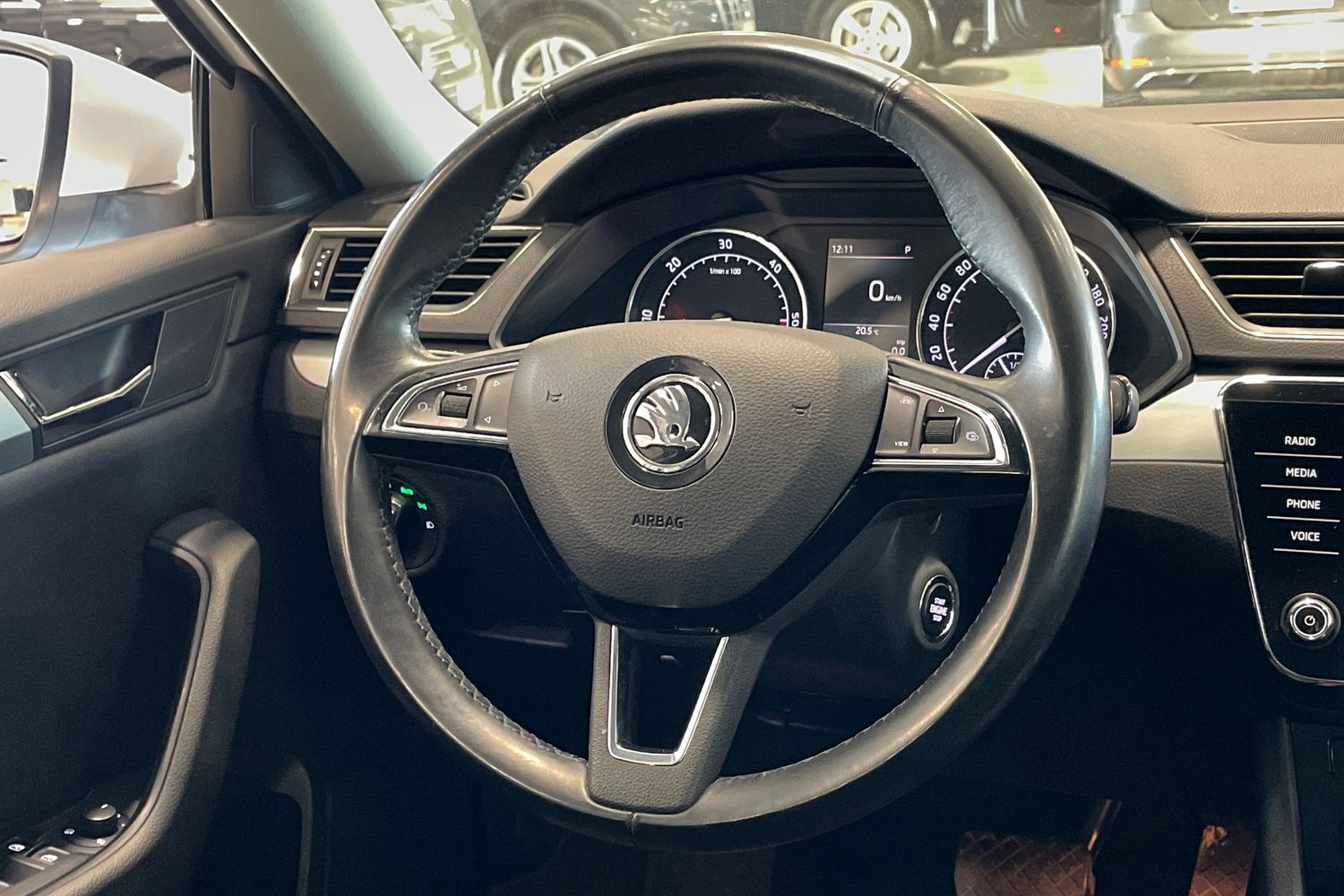 Skoda Superb vaihtoauto