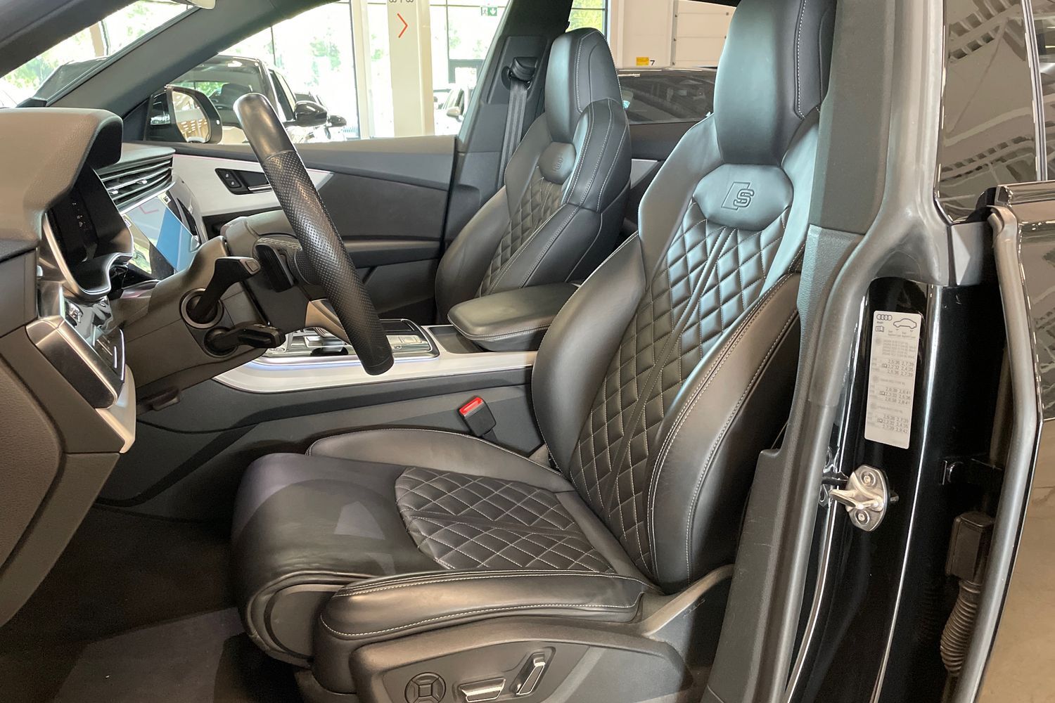 Audi Q8 vaihtoauto