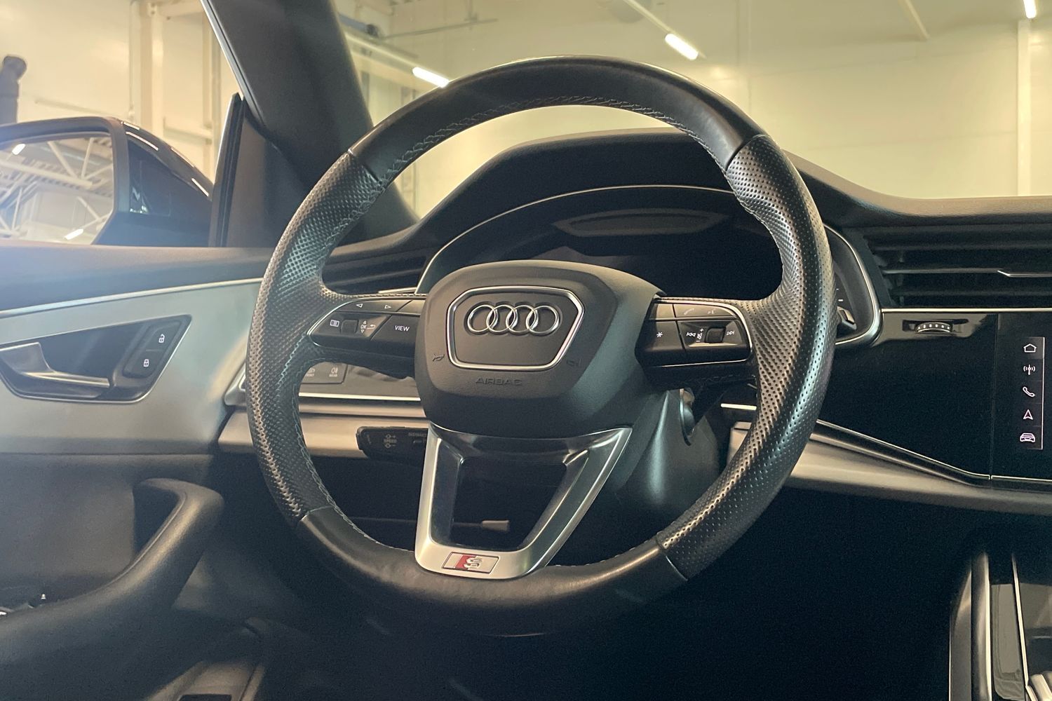 Audi Q8 vaihtoauto