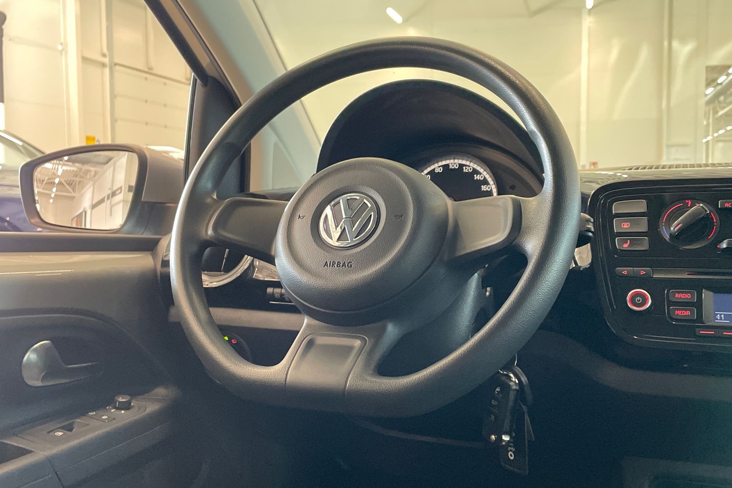 Volkswagen up! vaihtoauto