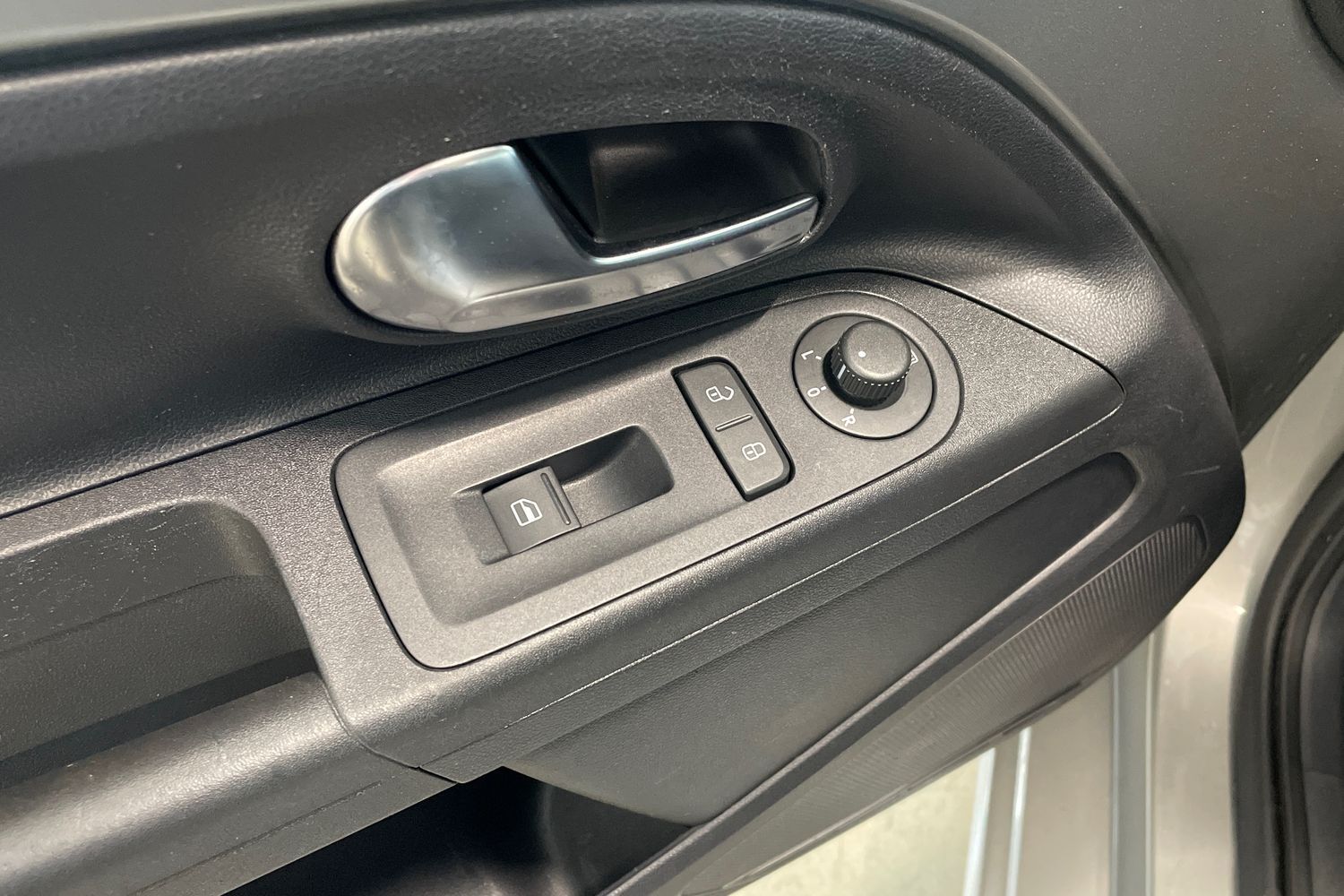 Volkswagen up! vaihtoauto