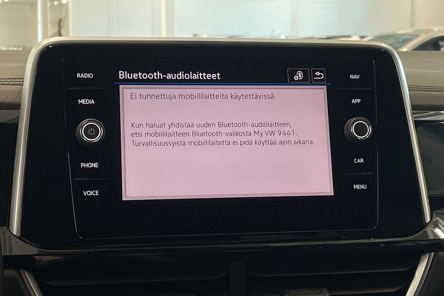 Volkswagen T-Roc vaihtoauto