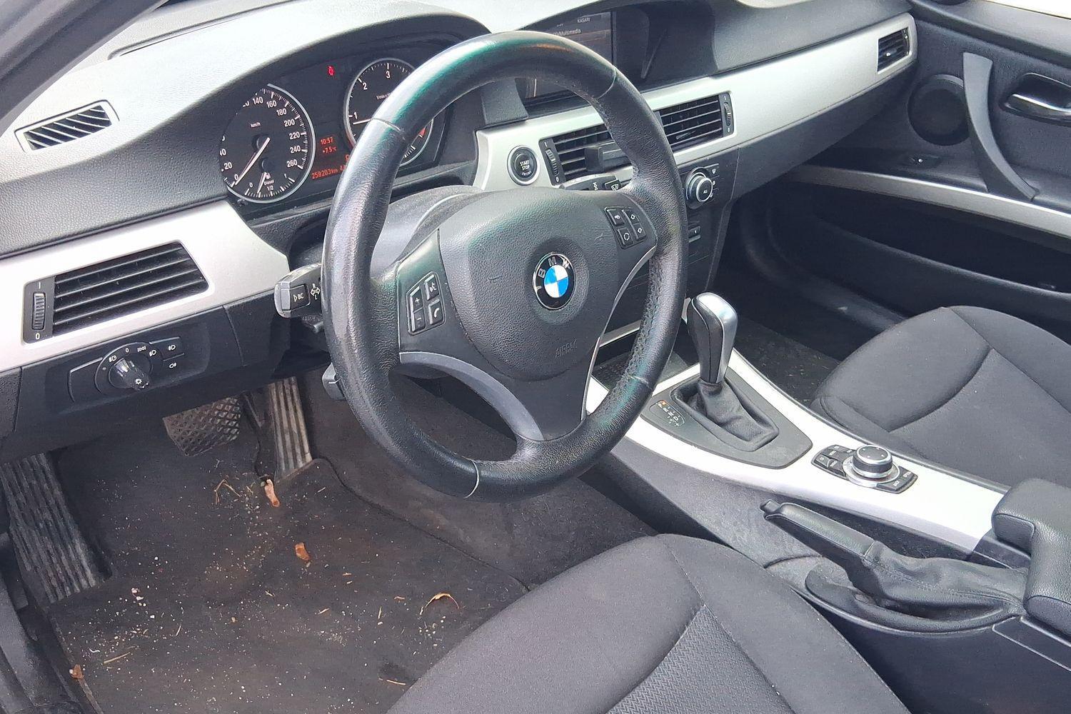 BMW 318 vaihtoauto
