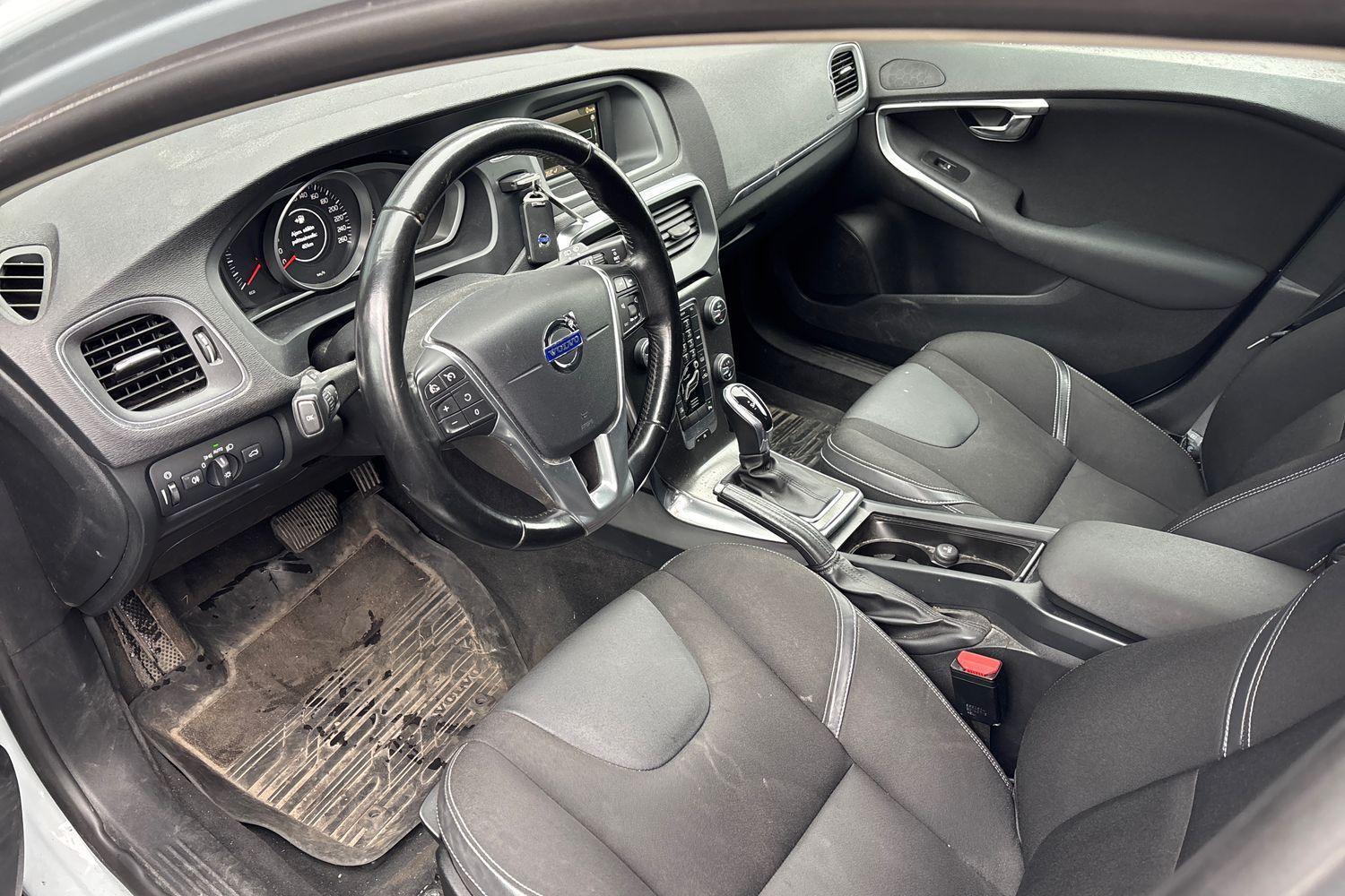 Volvo V40 vaihtoauto