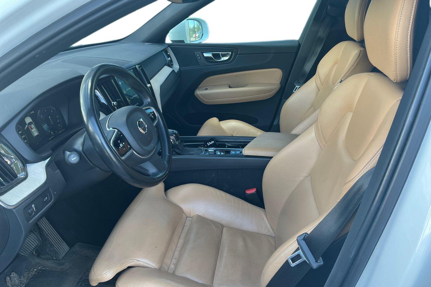Volvo XC60 vaihtoauto