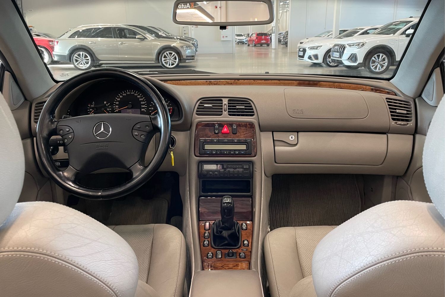 Mercedes-Benz CLK vaihtoauto