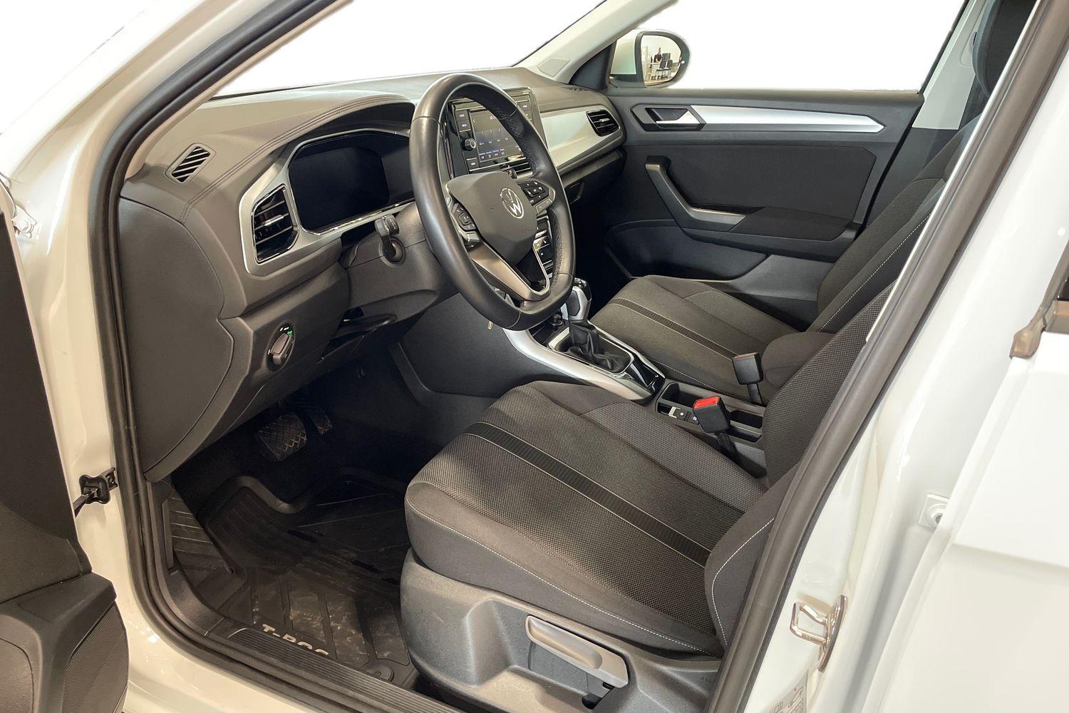 Volkswagen T-Roc vaihtoauto