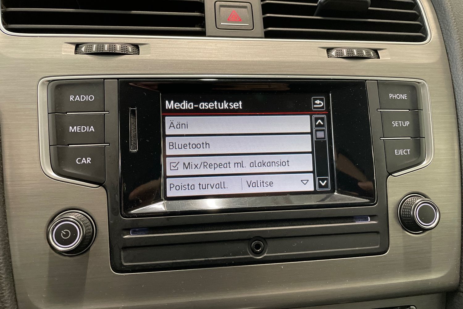Volkswagen Golf vaihtoauto