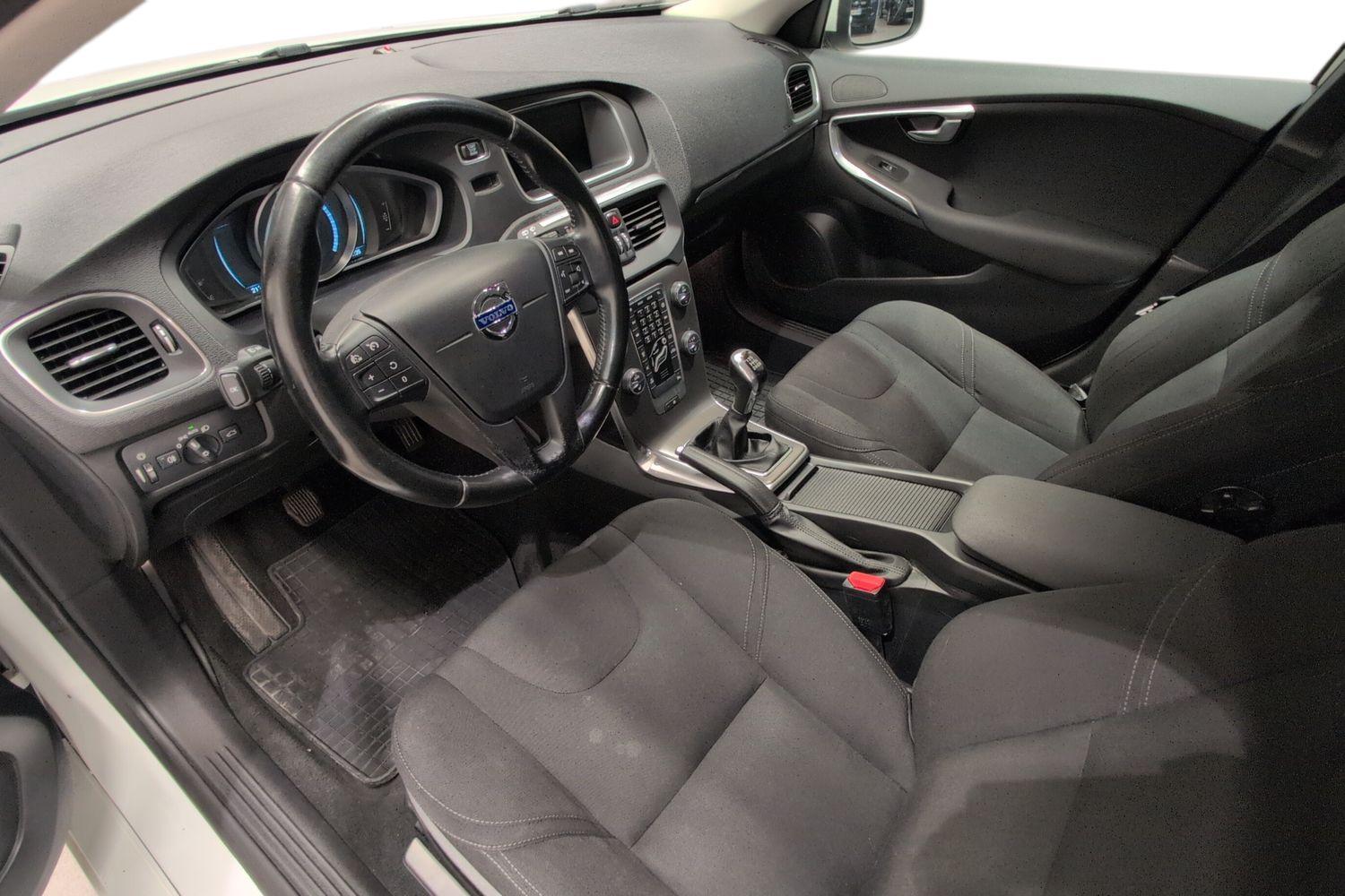 Volvo V40 vaihtoauto