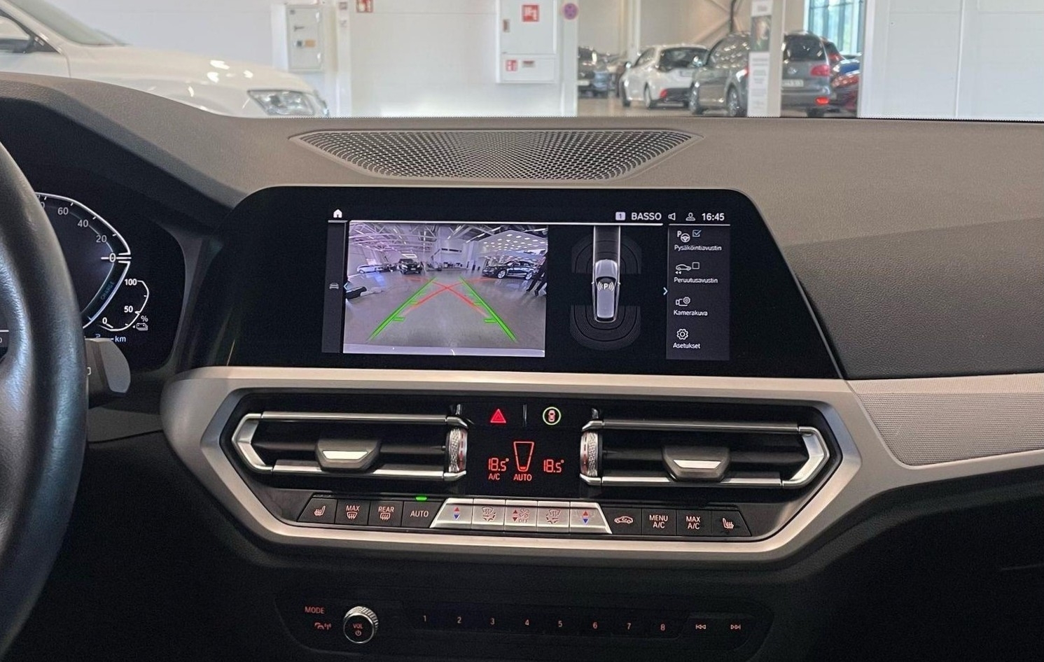 BMW 320 vaihtoauto