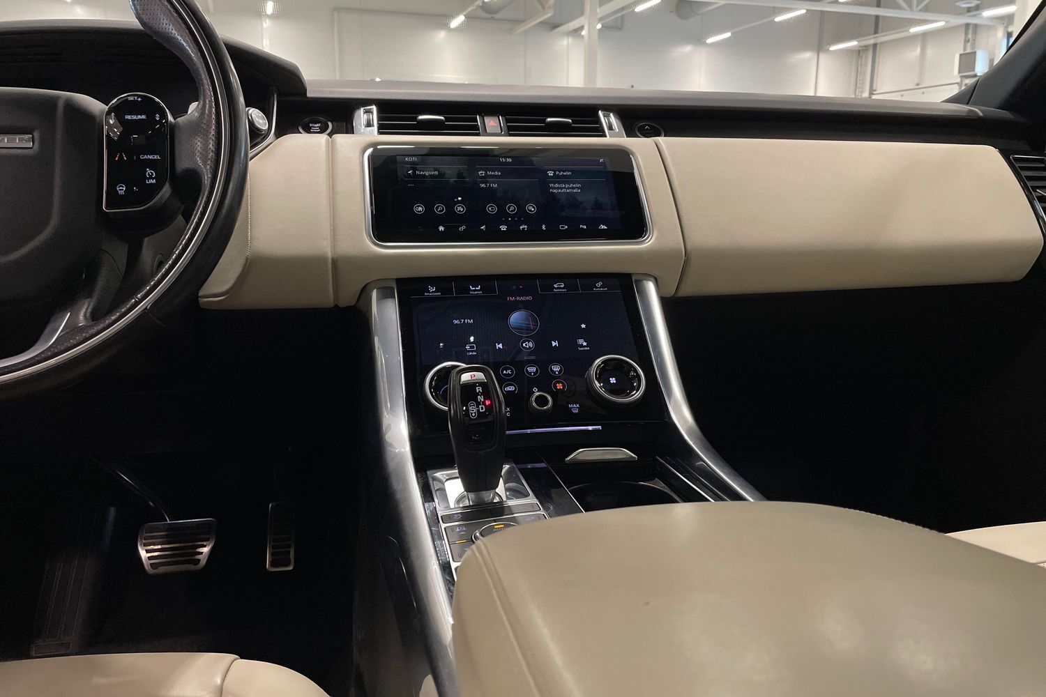 Land Rover Range Rover Sport vaihtoauto