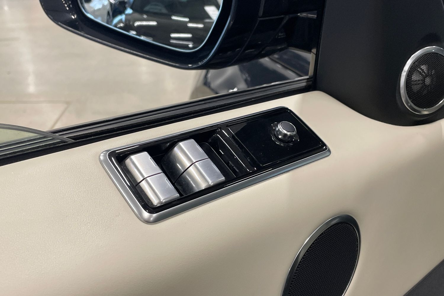 Land Rover Range Rover Sport vaihtoauto