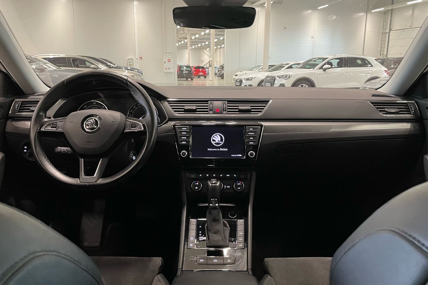 Skoda Superb vaihtoauto