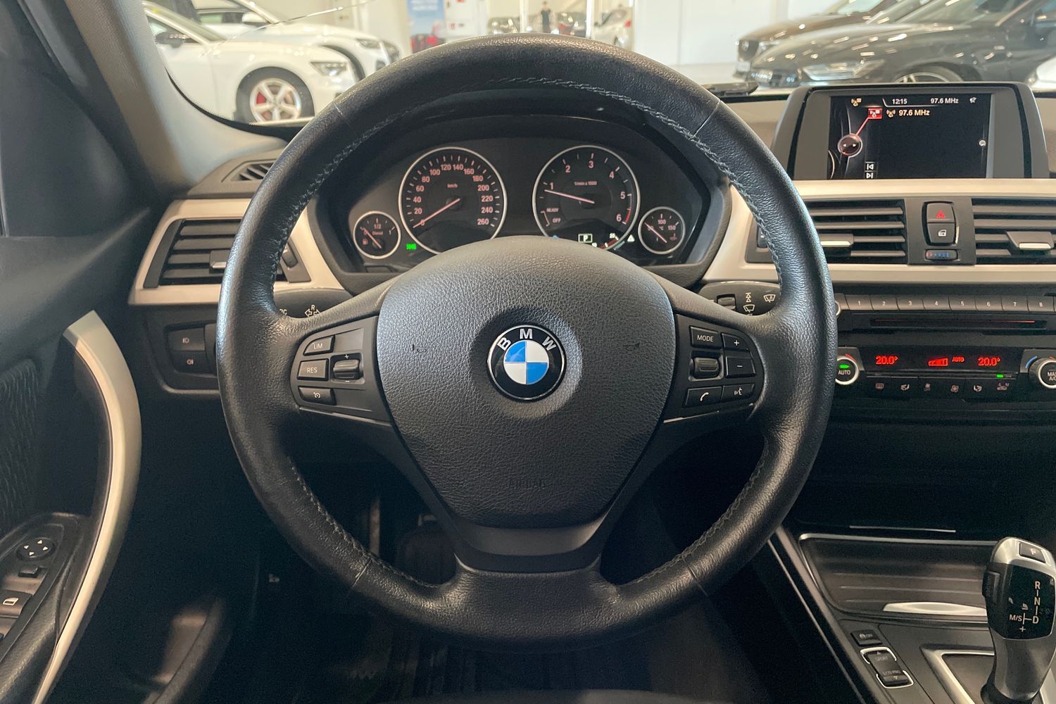 BMW 318 vaihtoauto