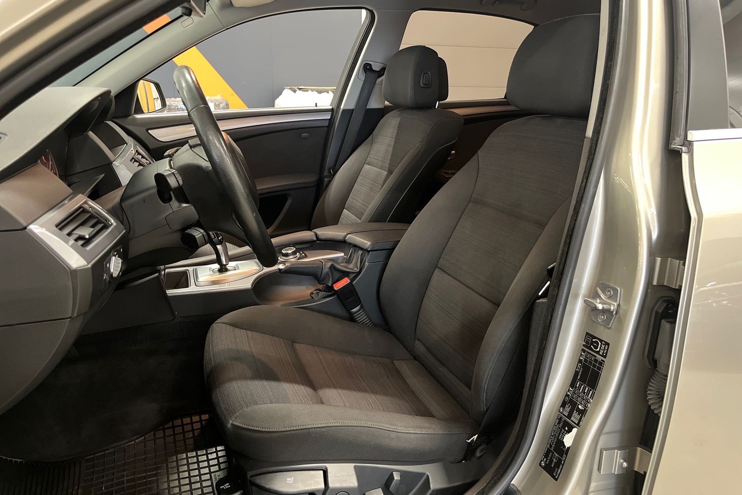 BMW 520 vaihtoauto
