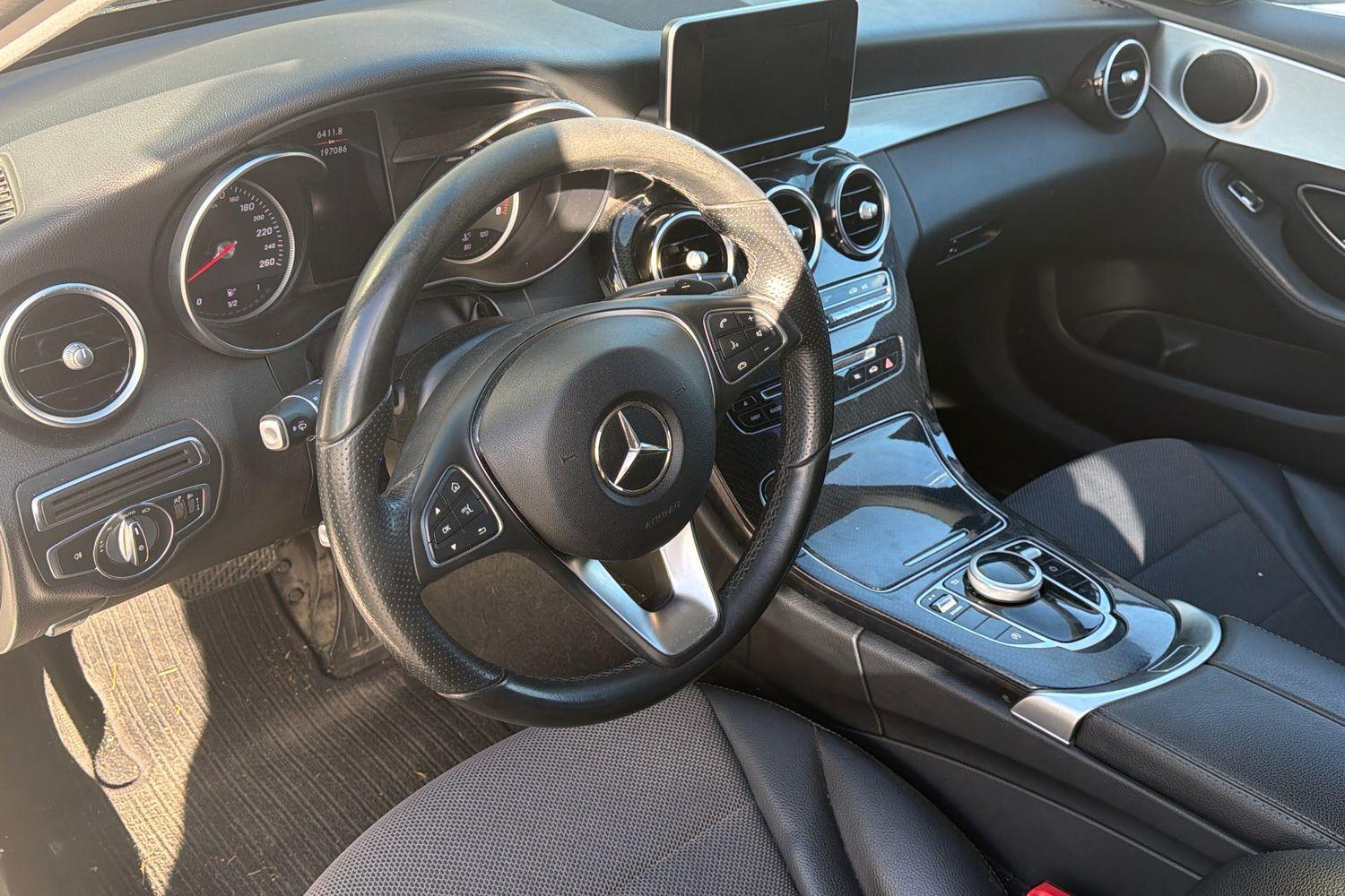 Mercedes-Benz C vaihtoauto