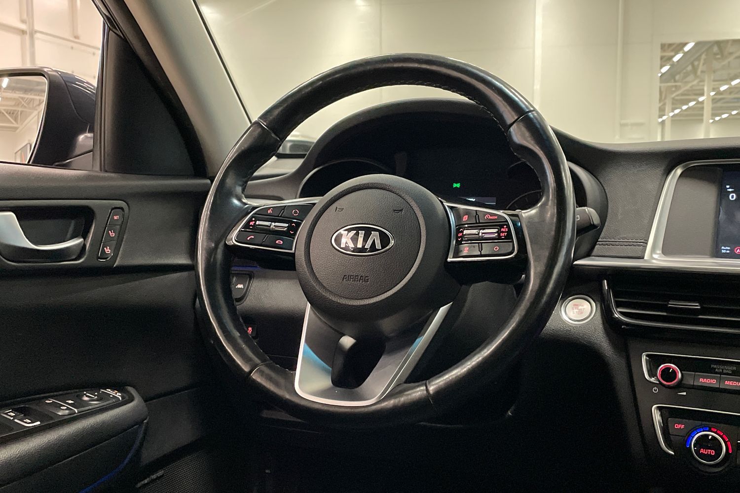 Kia Optima vaihtoauto
