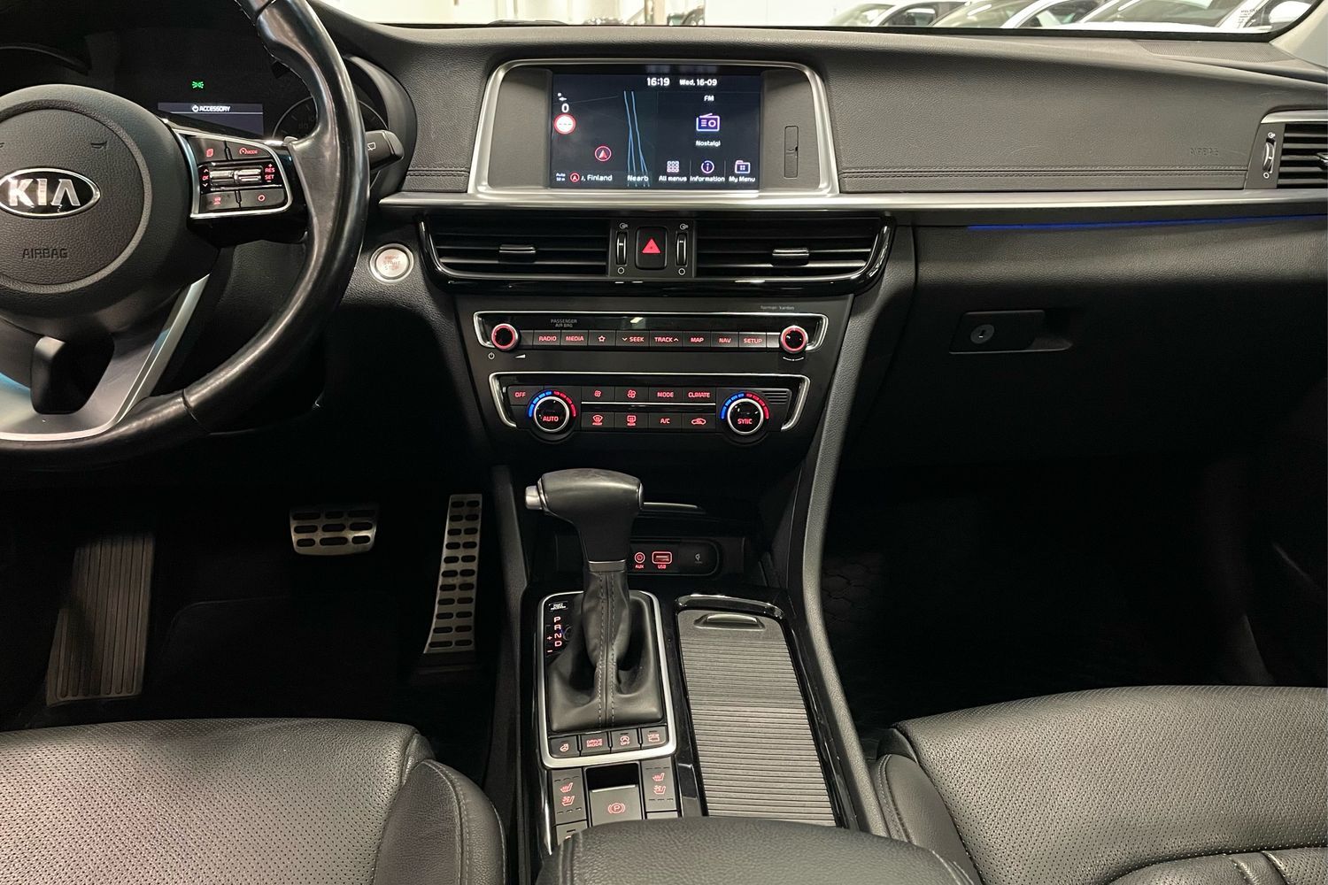 Kia Optima vaihtoauto