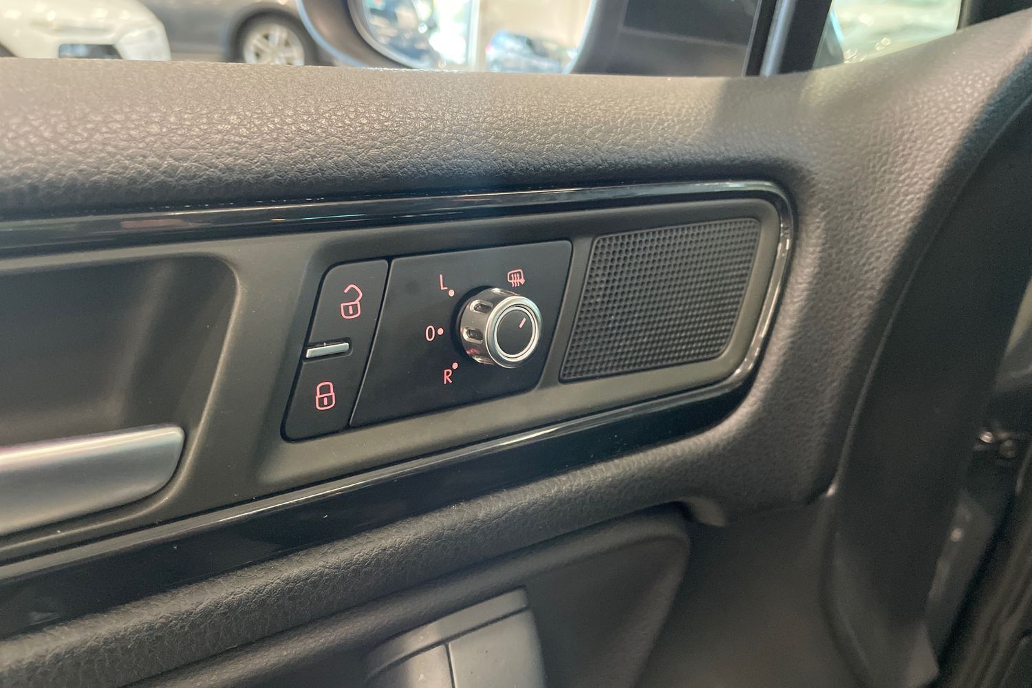 Volkswagen Touareg vaihtoauto