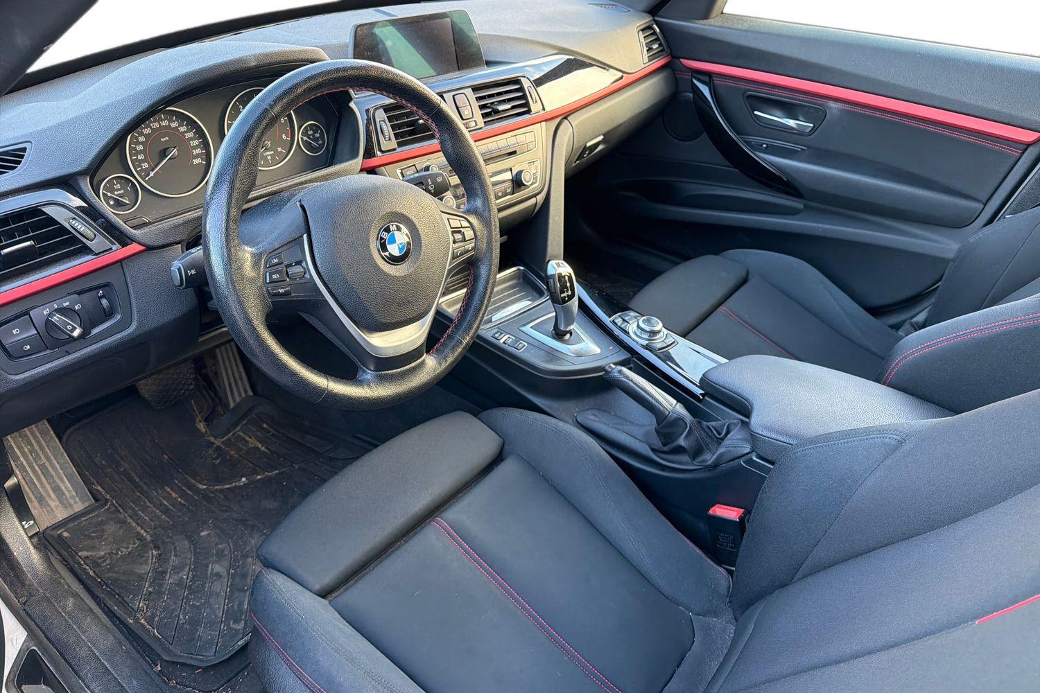 BMW 320 vaihtoauto