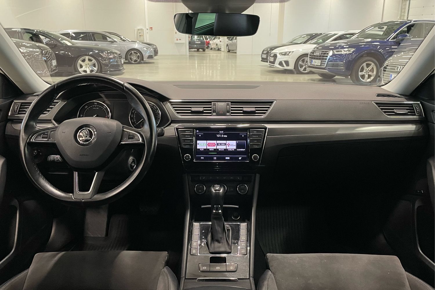 Skoda Superb vaihtoauto