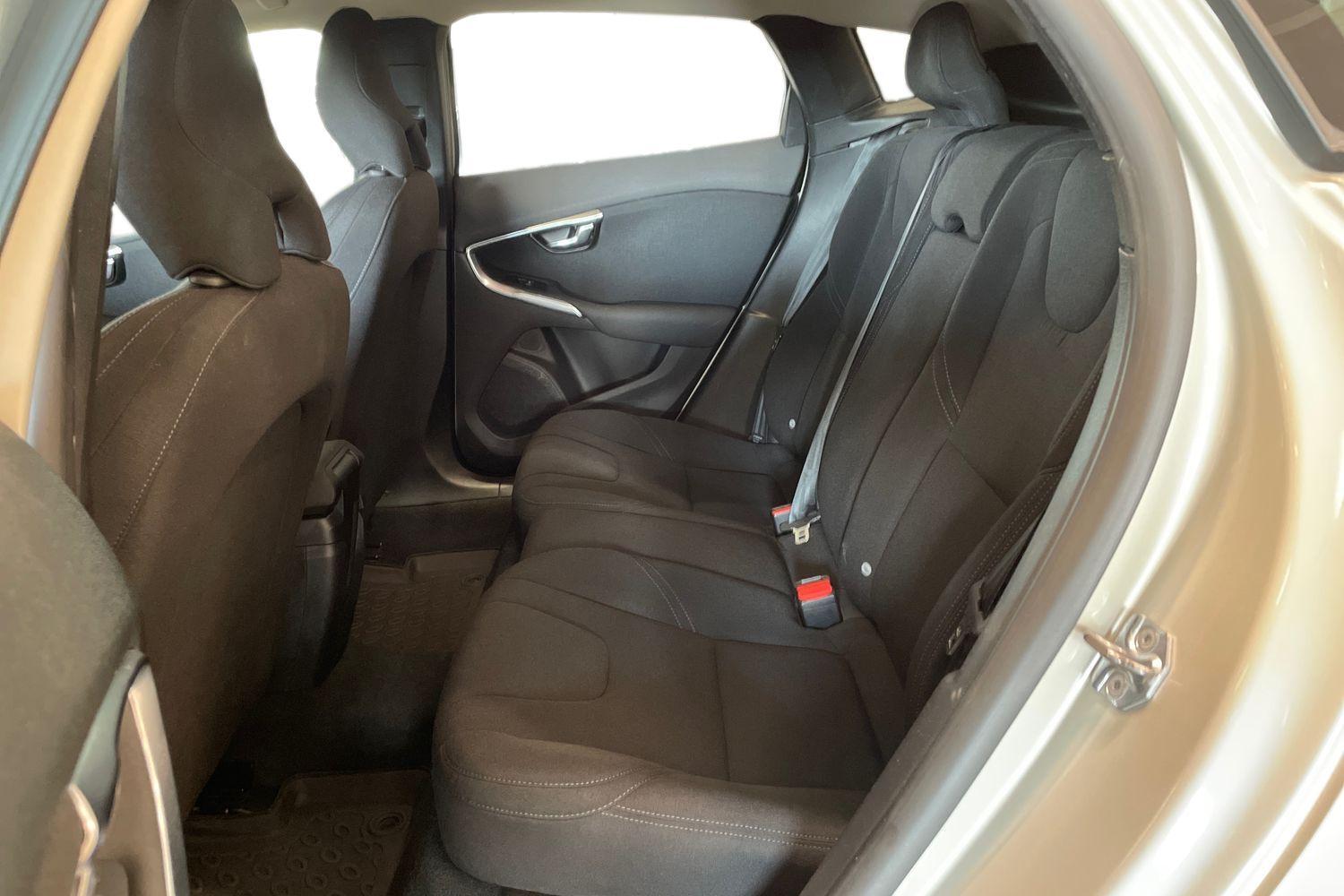 Volvo V40 vaihtoauto