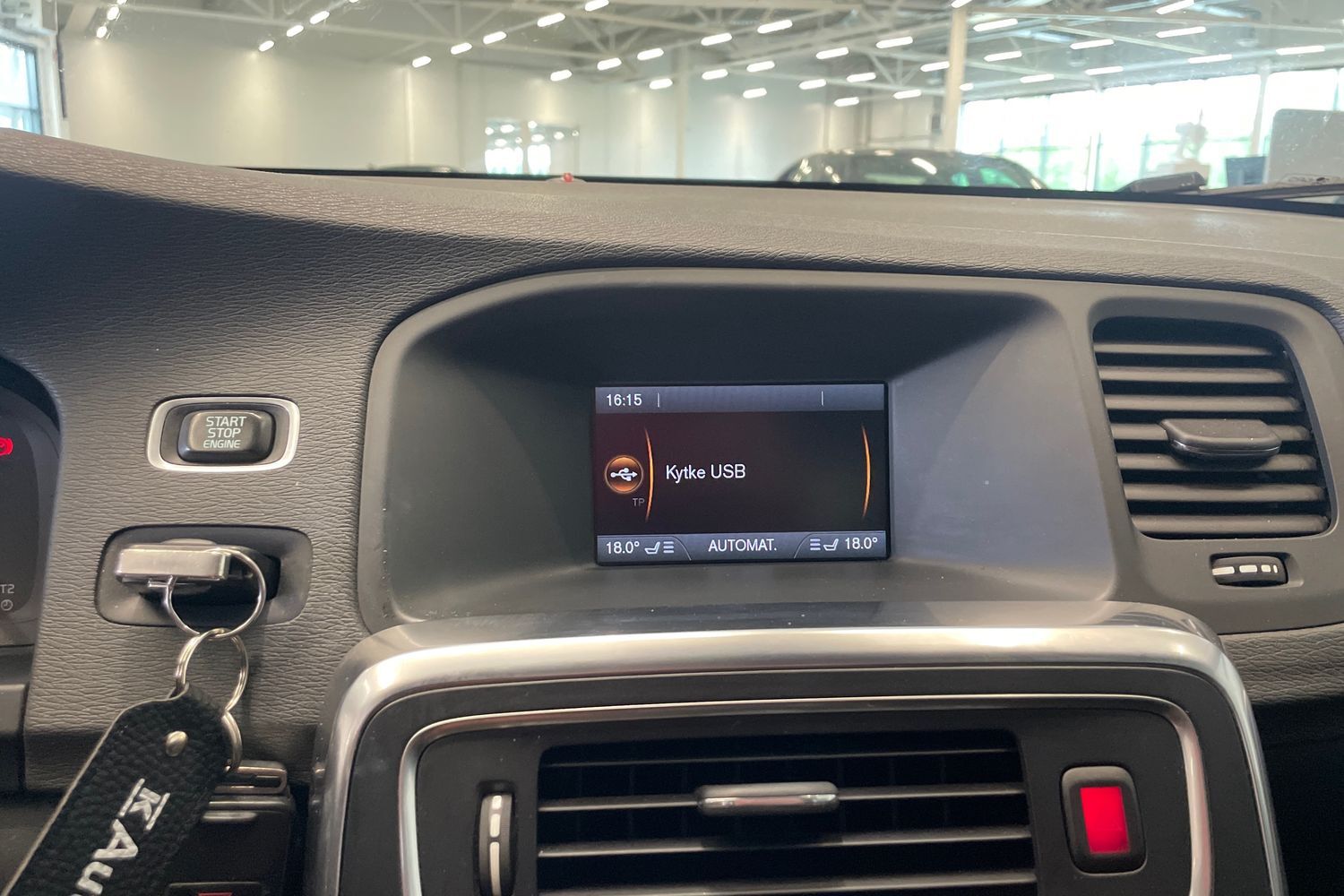 Volvo V60 vaihtoauto