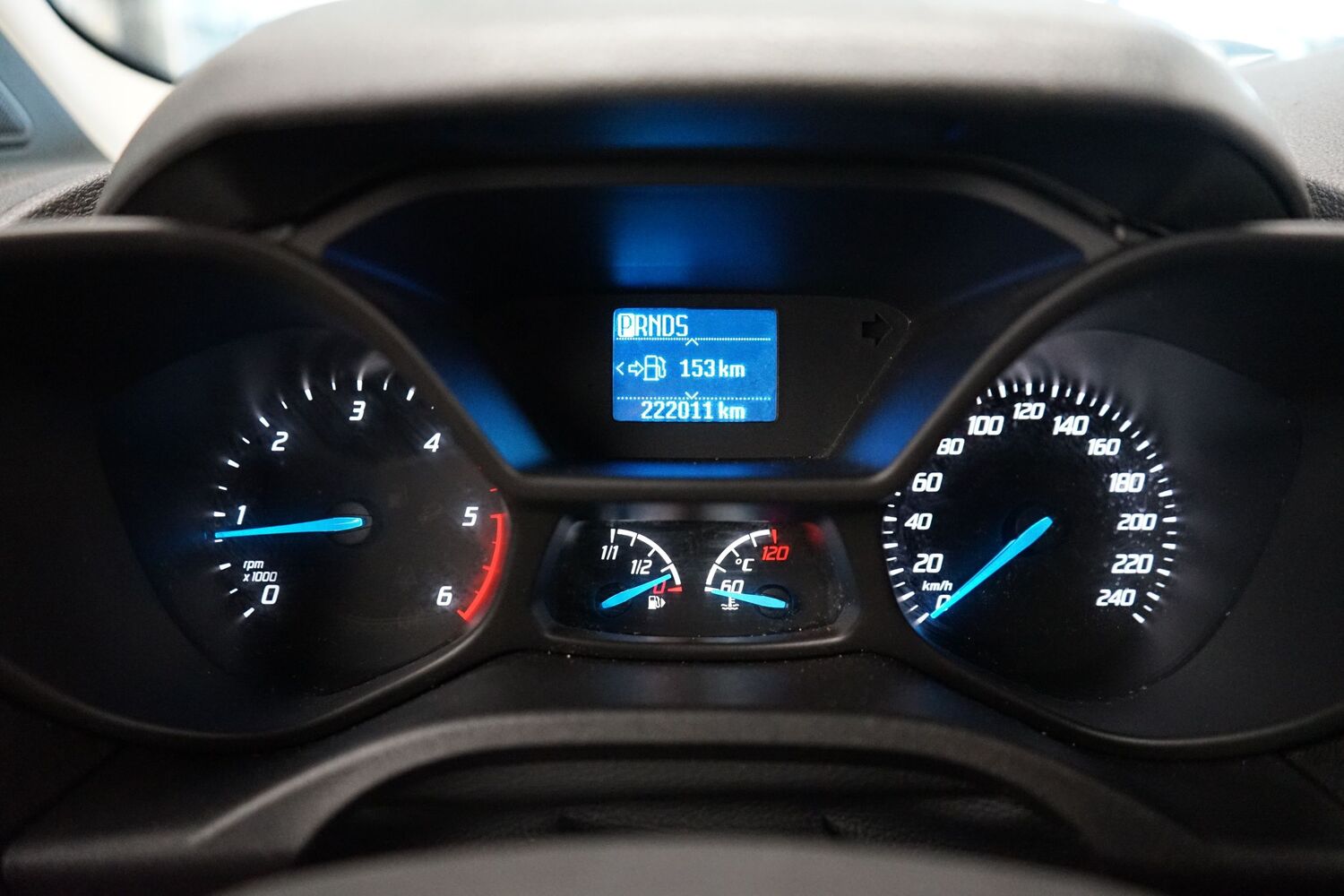 Ford Transit Connect vaihtoauto