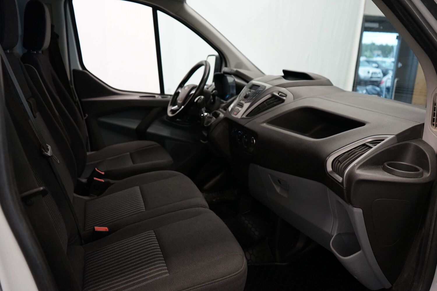 Ford Transit Custom vaihtoauto
