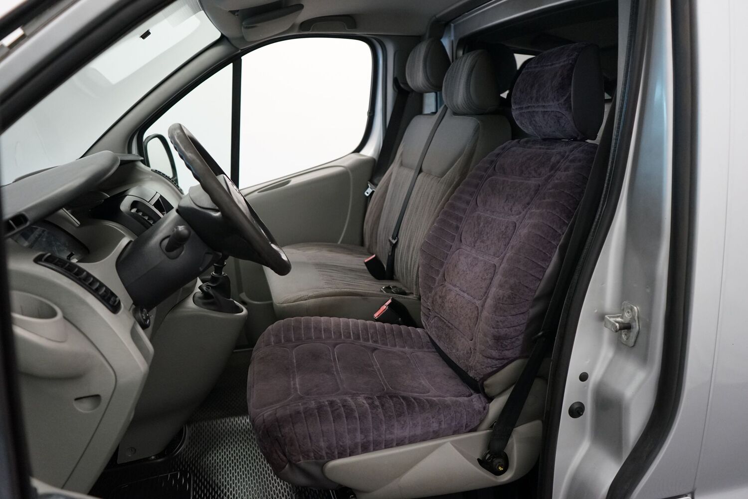 Nissan Primastar vaihtoauto