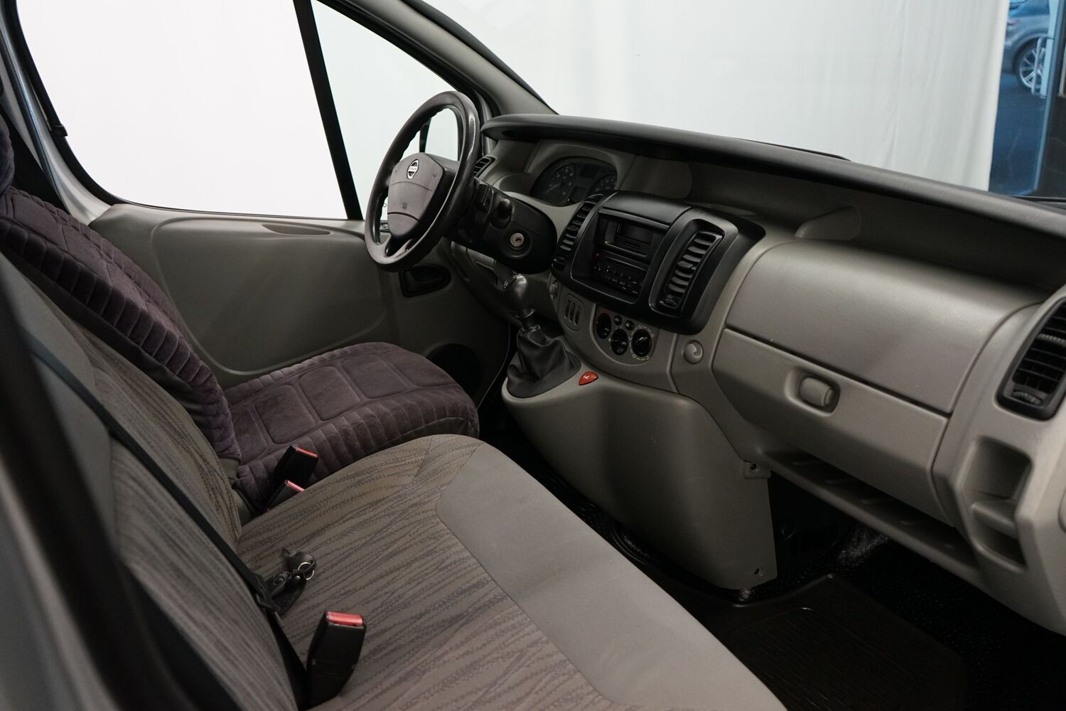 Nissan Primastar vaihtoauto