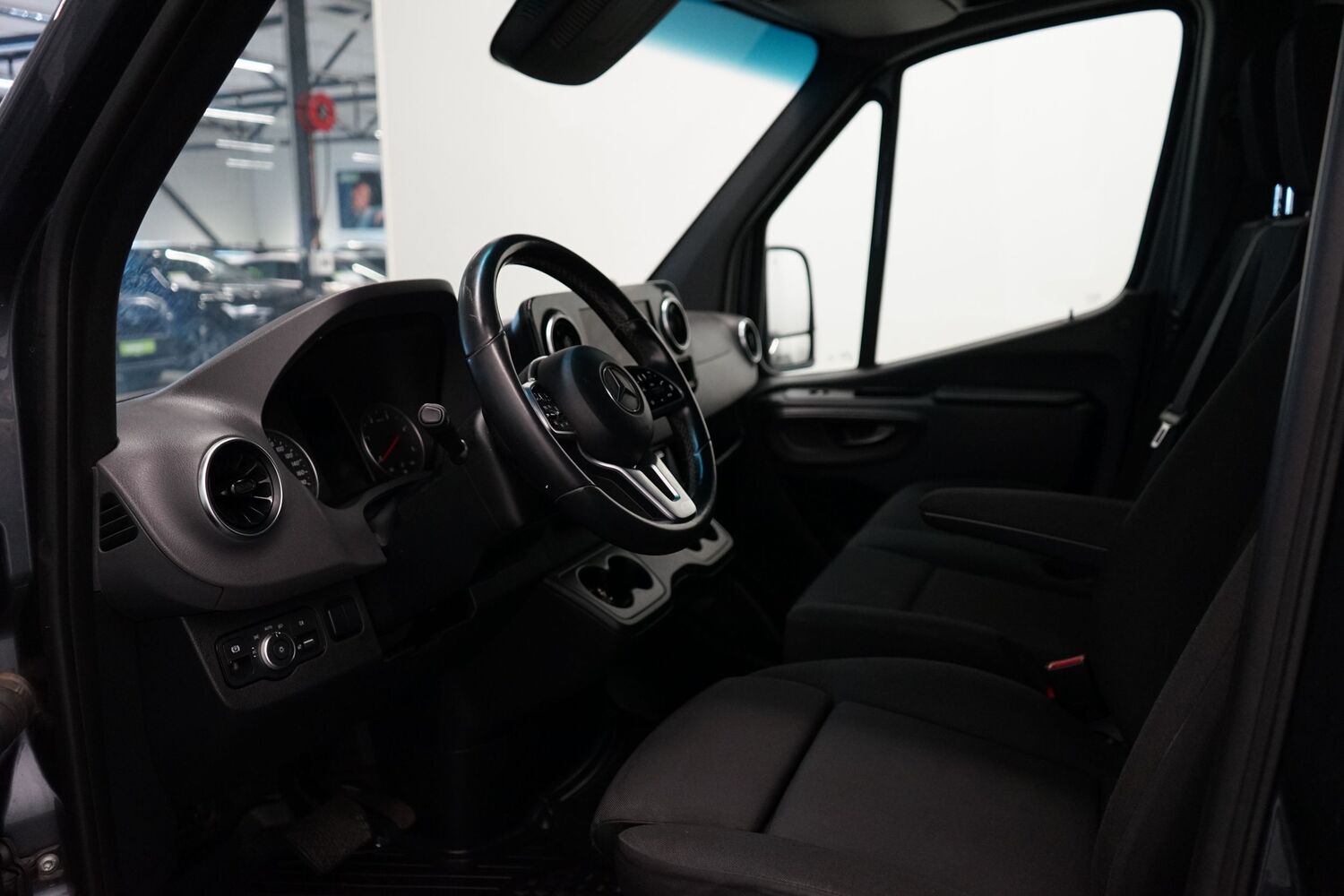 Mercedes-Benz Sprinter vaihtoauto
