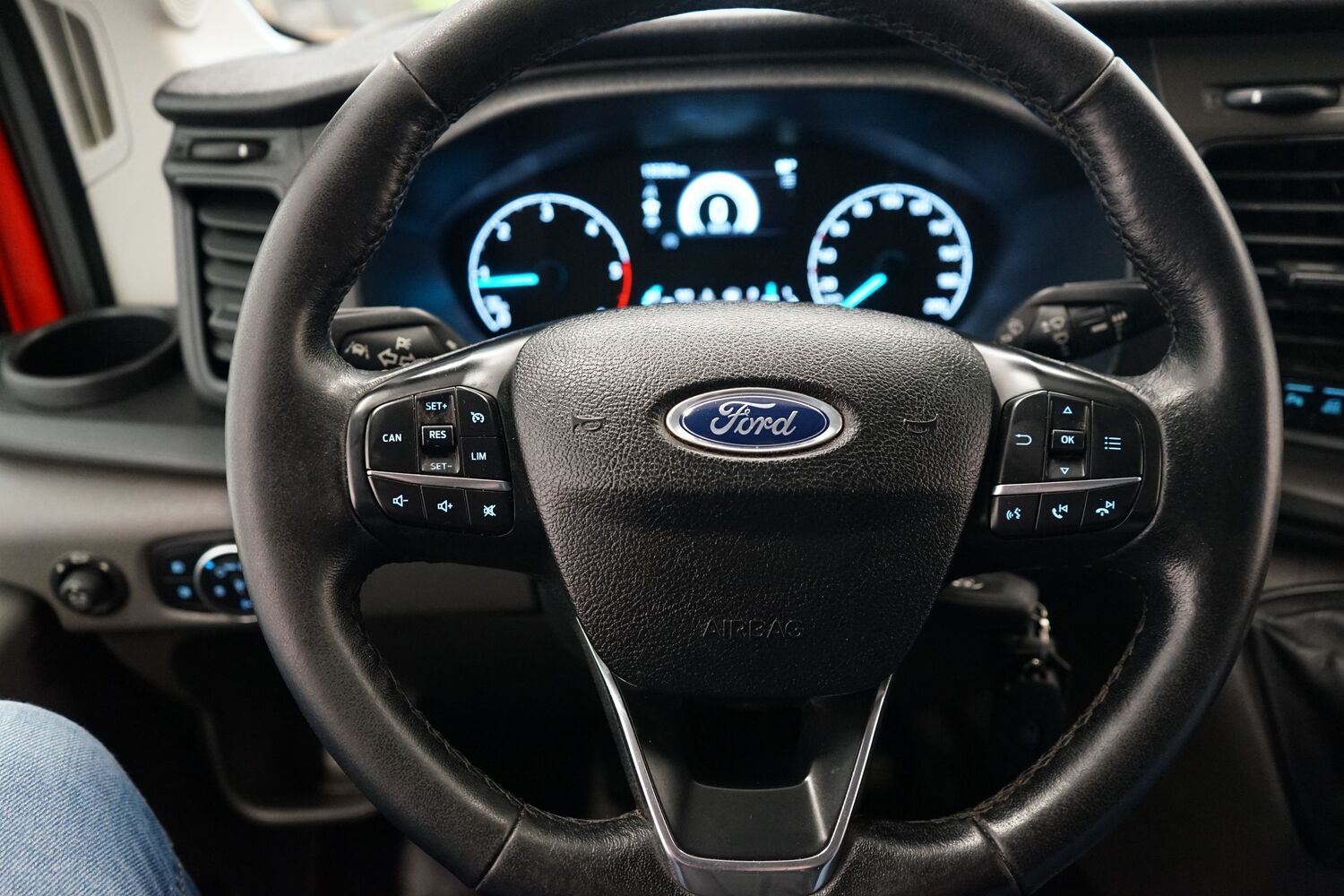 Ford Transit vaihtoauto