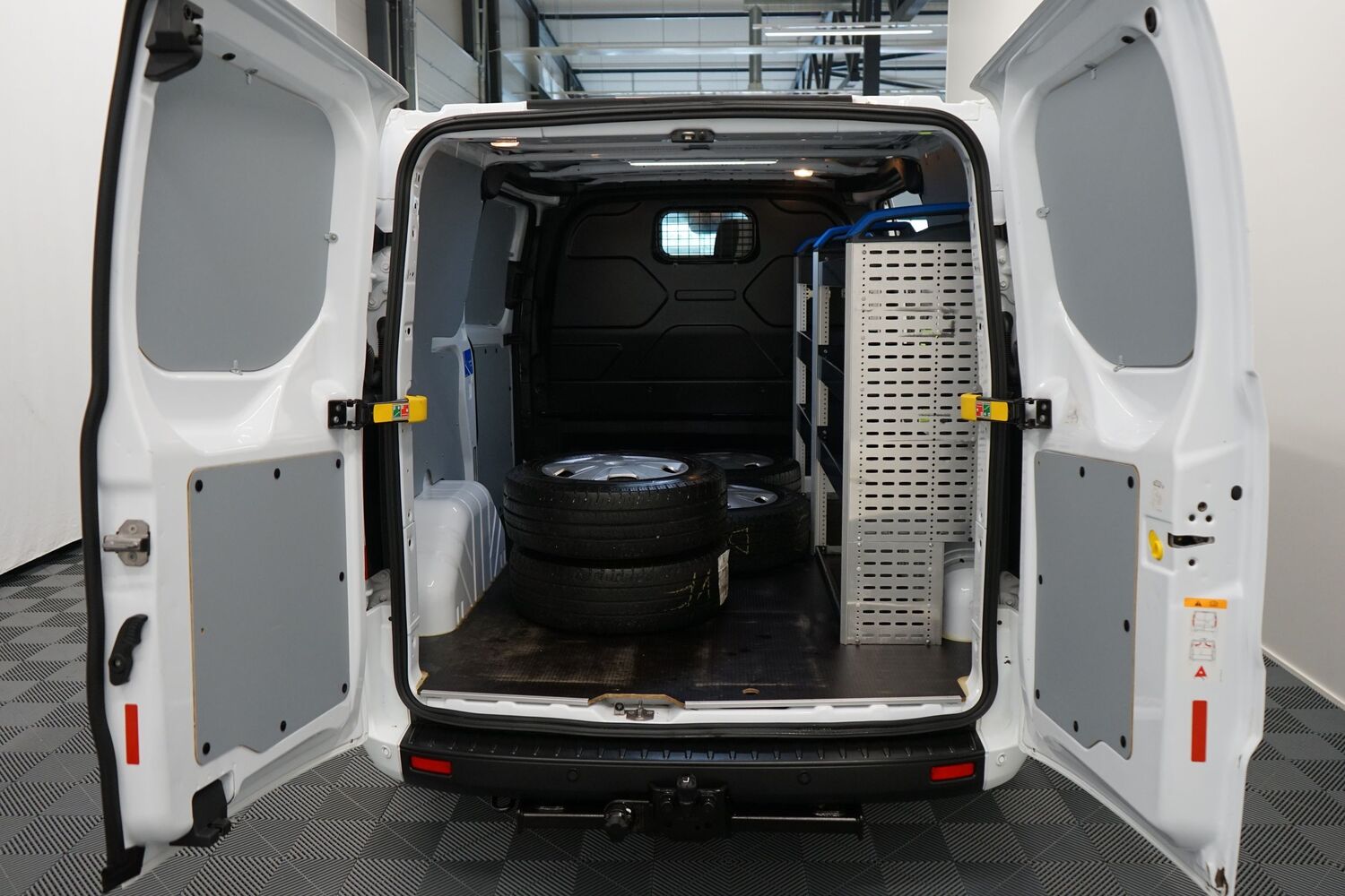 Ford Transit Custom vaihtoauto