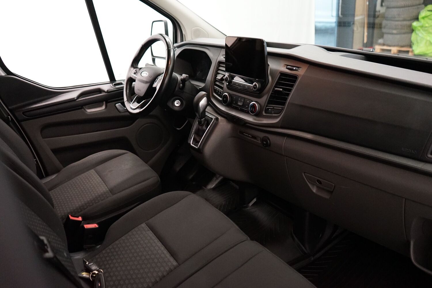 Ford Transit Custom vaihtoauto