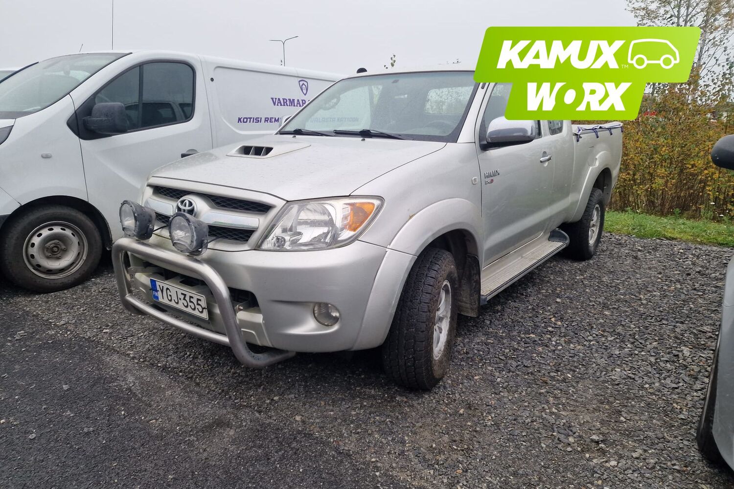 Toyota Hilux vaihtoauto