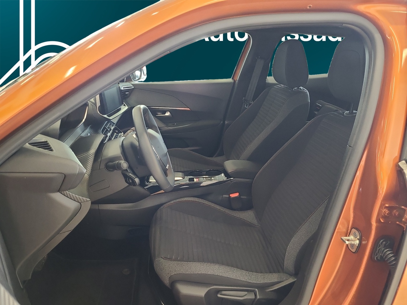 Peugeot e-2008 vaihtoauto
