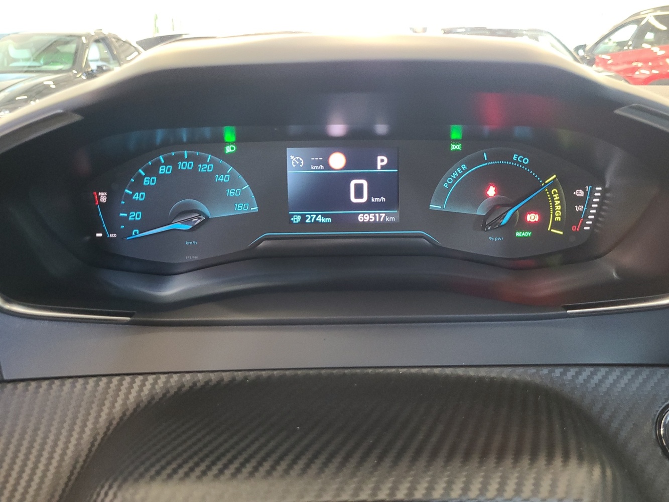 Peugeot e-2008 vaihtoauto